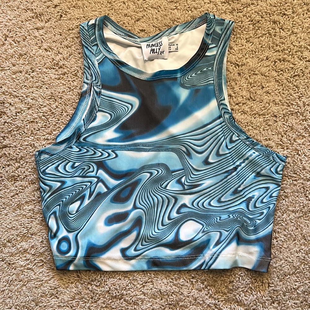 blue crop top